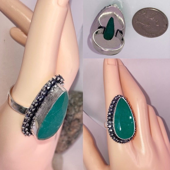 Emerald Gemstone Handmade Vintage Style Halo Ring - Picture 2 of 4
